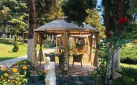 Hotel Corina
